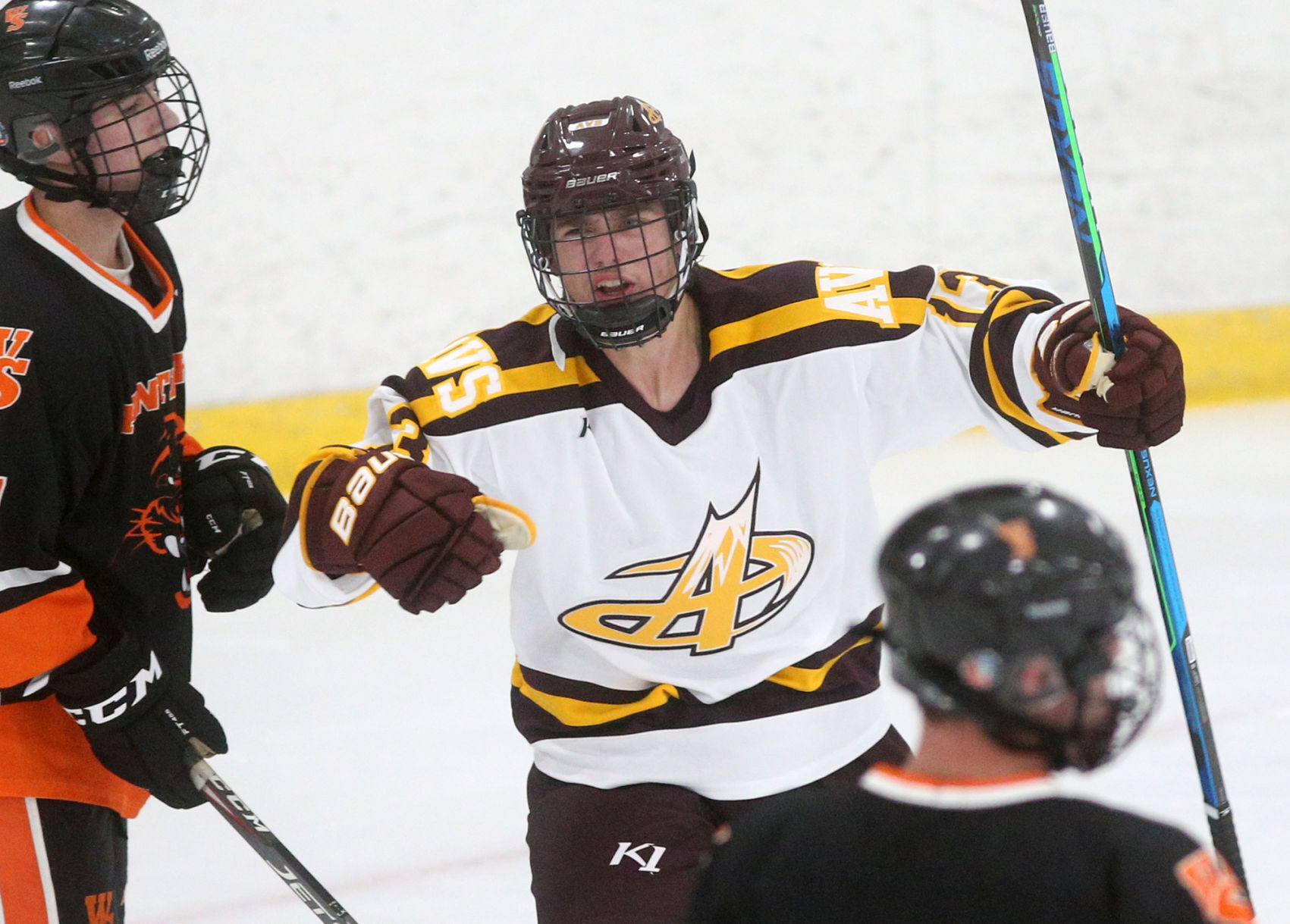 November 23: West Salem vs. Aquinas co-op